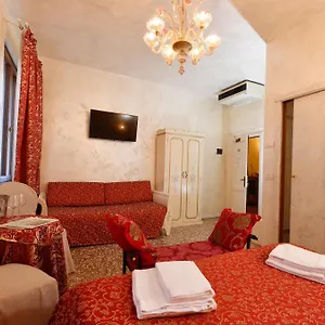 בית הארחה Casa Martini, ונציה
